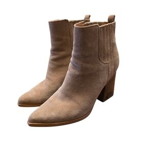 Marc Fisher Women's Tan Suede Block Heel Ankle Boots Size 8